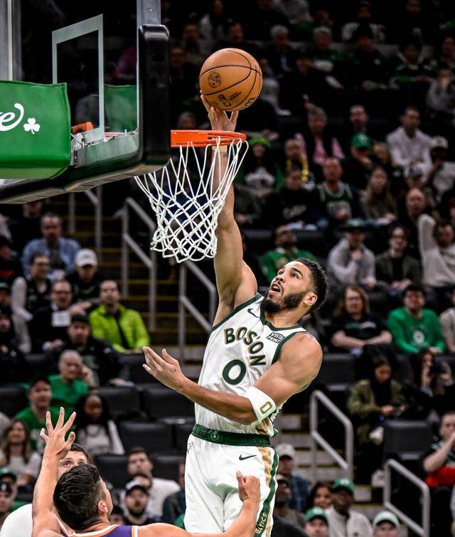 凯尔特人陷入低谷，杜兰特连败，狂砍50分球队命运悬念！